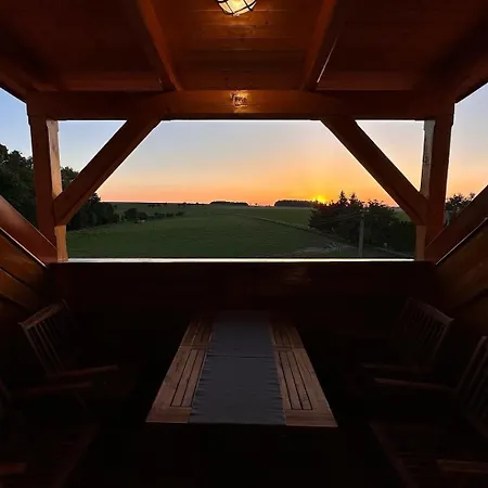 Farma Blato - Sypka A Glamping 아파트 Uhlirske Janovice