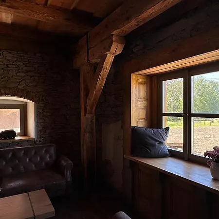 Farma Bláto - Sýpka A Glamping * Uhlirske Janovice