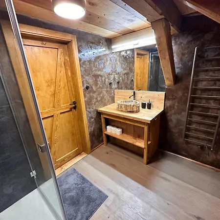 Farma Bláto - Sýpka A Glamping