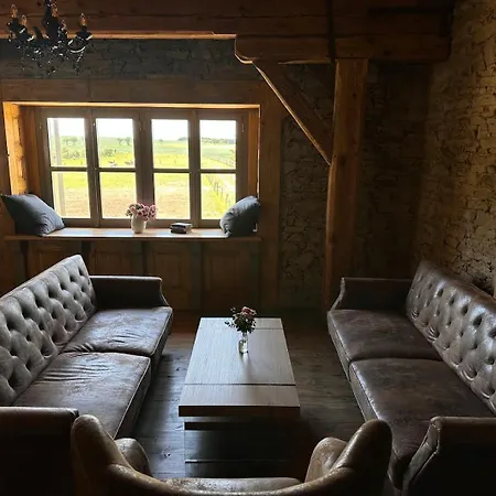 Farma Bláto - Sýpka A Glamping * Uhlirske Janovice